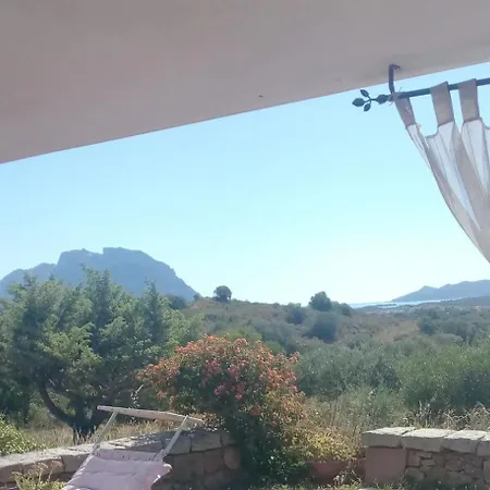 Sognando Tavolara Porto San Paolo (Sardinia)